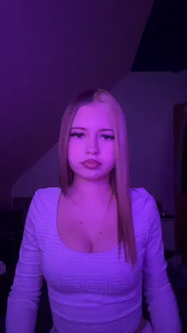 Leute mir geht’s gut versprochen 😔🤞#Anime #fyp #deutschland #baddie #tiktokviral 