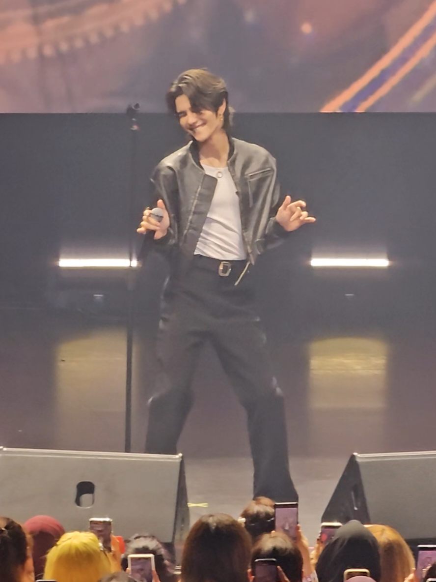 Loop with #jeffsatur 