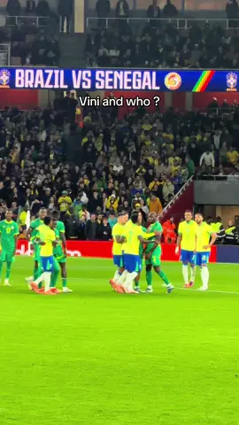 Vini frisst den auf ! #vinijr #vinicius #koulibaly #brazil #football 