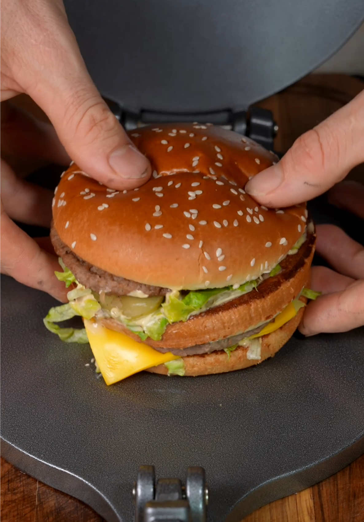 Tortilla Press VS Burger 🍔 