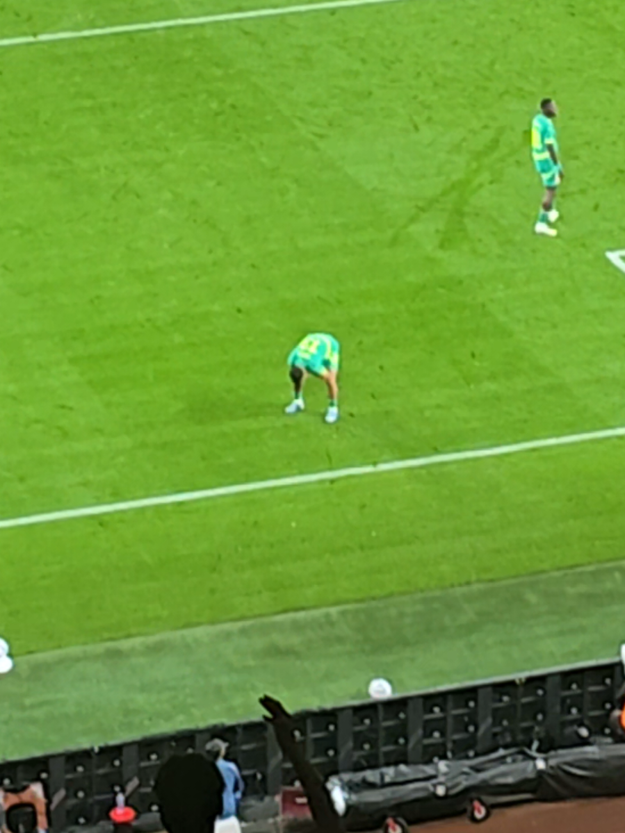 Brazil vs Senegal - Ilimane N'Diaye 🤯🤯 -  How Bro missed that ??  #Brazil #Senegal #football #chelseafc #futbol