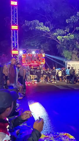 Terpantau di kawal langsung sama pusat 🔫 @HKS AUDIO PRODUCTION @TIM SIRKUS OFFICIAL @Pradipta Lighting #pesonagondanglegi #karnavalsoundsystem #hksaudio #malang24jam #fyp 
