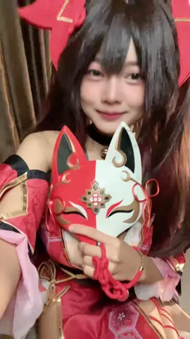 anggota mau lapor ketua..#sparkle #hsr #cosplay 