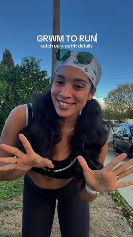 Just throwing a fit before going out in a weekend long-ish run🤍 always with the best combo @Nike @lululemon 💋 #runnergirl #marathon #runtok #halfmarathon #runningoutfit 