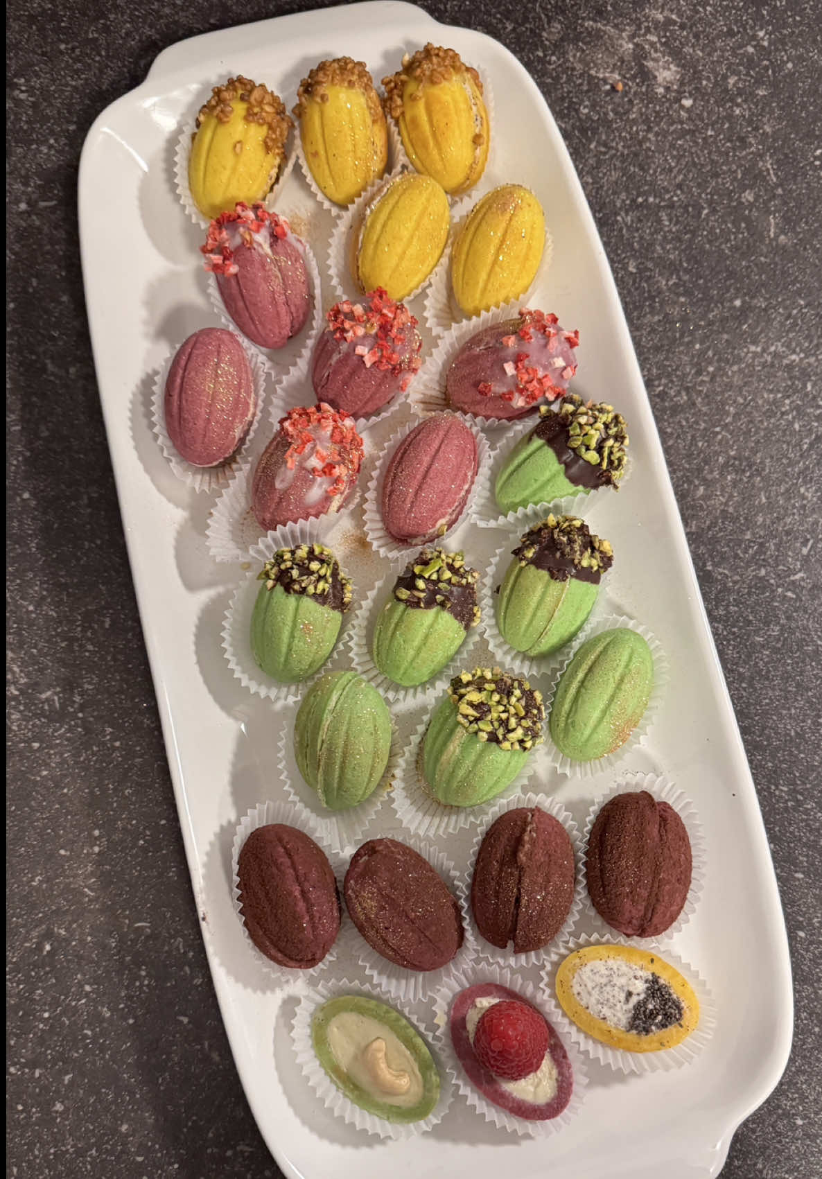 Skip the boring party and host a Cookie Exchange!👩‍🍳 This year, we each brought a batch of our favorite holiday cookie dough🍪, ready to be baked and shared on the spot. It’s the easiest way to get a huge variety of amazing, freshly baked cookies for your Christmas stash! ✨🤗 Which cookie would you try first?    #CookieExchange #ChristmasCookies #Plätzchen #HolidayBaking #CookieSwap