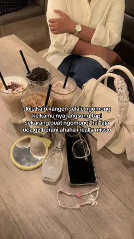 cepuin ke dia,aku kangen