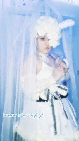 I like the lighting in this video||#chaoticchuuya #goviral #cosplay #dollcosplay #blackbutler @Axel [ 87/86 ] @₊˚⊹ ᰔ Ｍｉｋａ: 🪼 @sillyyypotato 