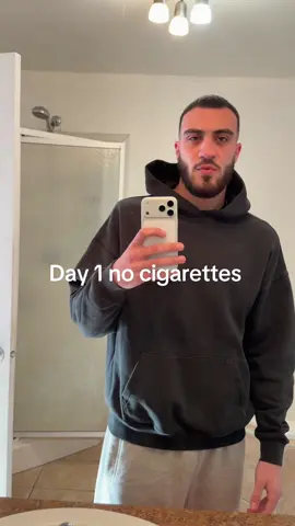 Let the journey begin #quittingnic #ciggrettes🚬🚭 #quitting #foryoupage 