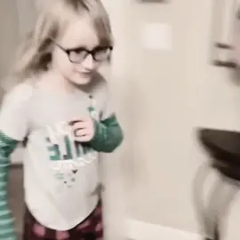 дива упала так что не смейтесь а загадывайте желание♡😳💜💚#finalgirl #diva #finalboy #edit #viral 