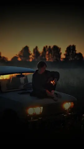 متى يصمت الإنسان؟ . . . . . . . . #كلمات #عبارات #اقوال #اقتباسات 