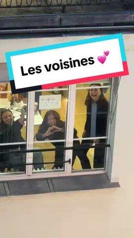 On tourne la encore 10 jours. A tout moment on passe au « caviar ». Je vous tiens au jus. #foryou #fyp #pourtoi #voisines #selfie #comedy #paris 