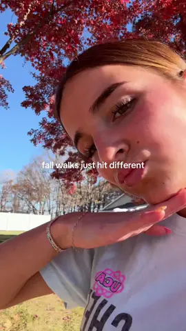 loving this weather #fyp #fallaesthetic #girls #relatable #foryourpage 