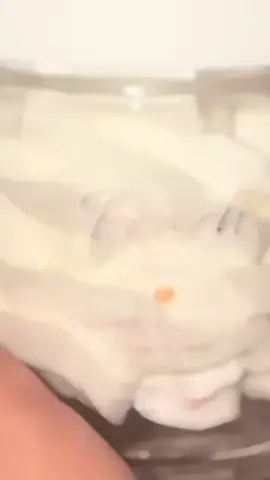 Chantilly hydratante, création naturelle et française #garnierskincare #sephora #diorbeauty #garniercolorsentation #MakeupRoutine #naturalbeauty #beautyroutine #facecare #herocosmetics #skincarecurcuma