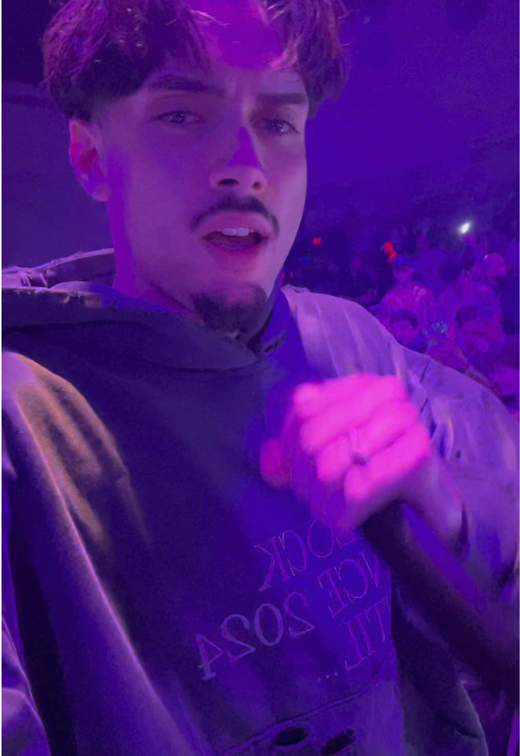 #showcase #rnboi #monbebe #bloodylouis 