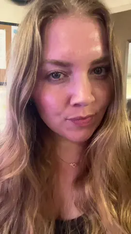 it is so rough out here #wlw #monogamy #hinge #tinder #datingapps 