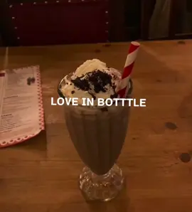 I LOVE MILKSHAKES #hazibinhotel #lyrics #loveinabottle #milkshakes #xyzbca 