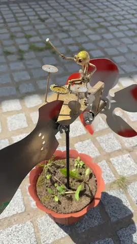 Title: Metal Drummer Comes Alive in Factory | Industrial Rock Machine #MUSIC #YOUTUBE #TIKTOK #RobotDrummer Description: A powerful industrial drummer made of metal plays real drums inside a working factory. Pure energy, rhythm, and machine power — filmed at STAR BERG production. #MetalDrummer                