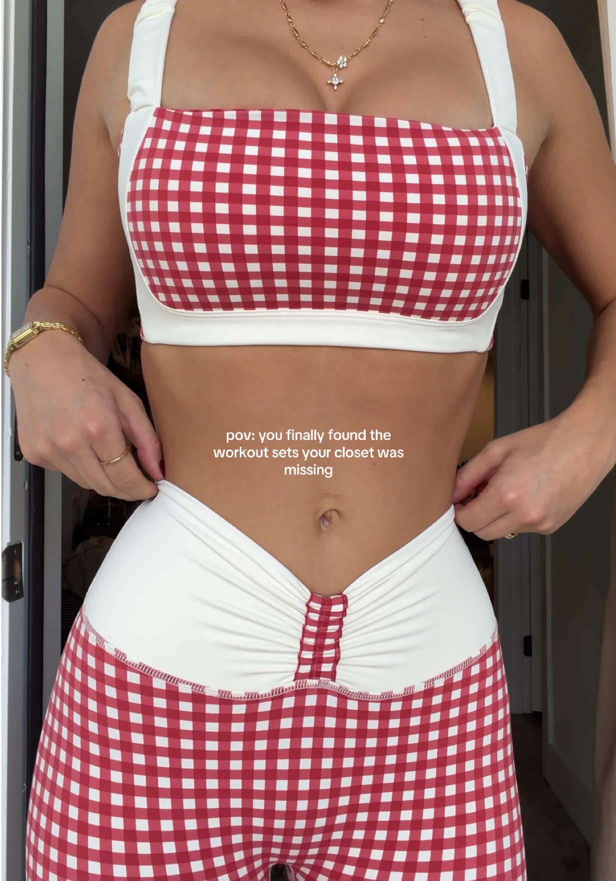 calling all the gingham girlies 