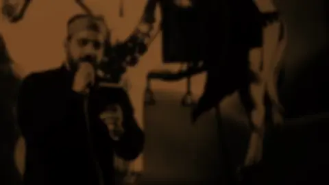 شيلم كبرتي بضيعتك بيت اضلم بلا كمرتك . . . . . . #fyp #قصائد_حسينيه #سيد_سلام_الحسيني #شيلم_كبرتي_بضيعتك😔🖤 