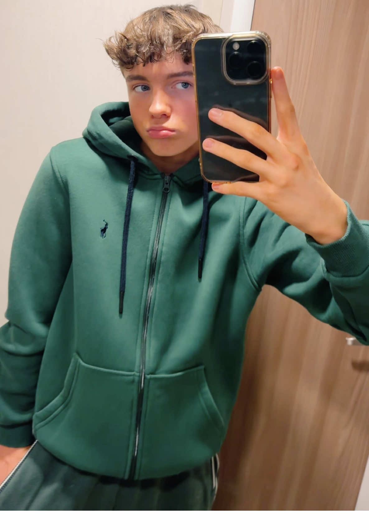 green kinda vibe 🥑🐢🐊🧃🍵#fyp 