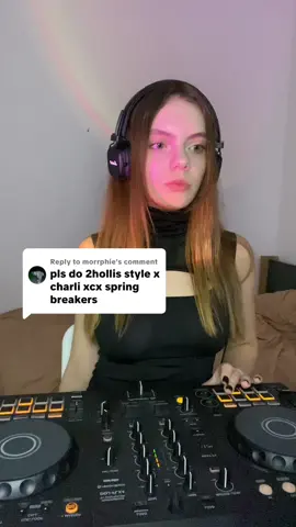 Replying to @morrphie #hyperpop #edm #mashup #2hollis #charlixcx 