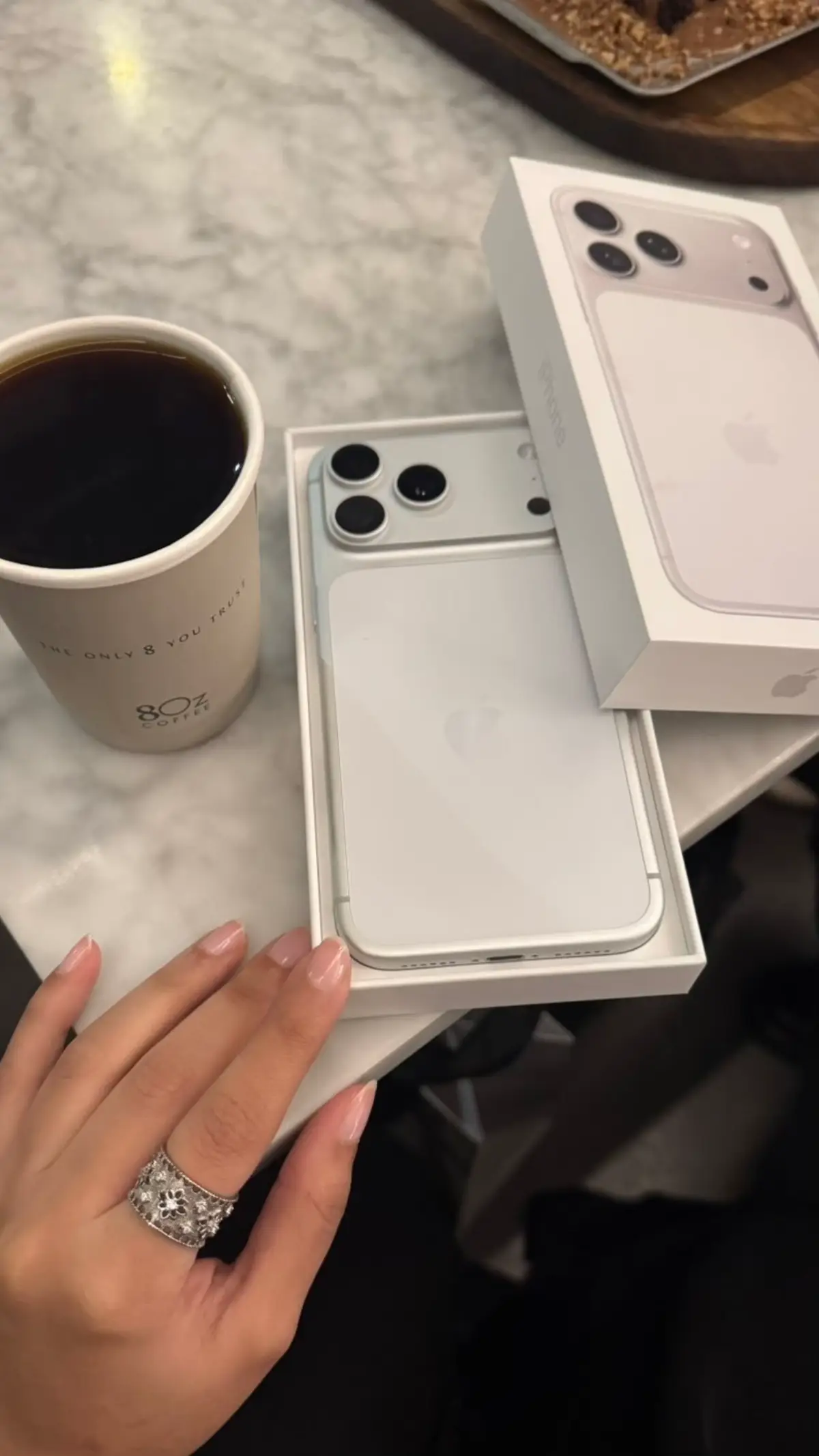 #foryou #fypシ゚ #pov #ايفون17 #اكسبلورexplore 