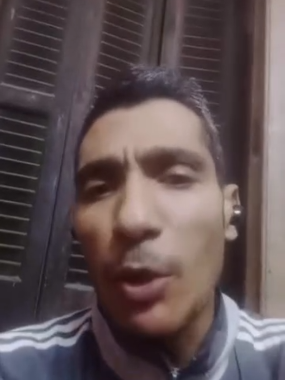 ايه اللي بتعمله ده يعم  .   .   .  .    .   .   .   .    #خفاجه #عم_خفاجه 