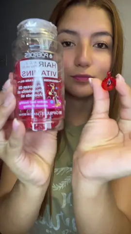 Me encanta porque me ayuda a hidratar y dar brillo a mi cabello🥰#avocado #capsules #oil #hairvitamins 