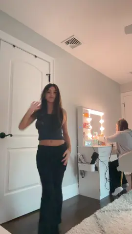 💇🏽‍♀️💇🏽‍♀️ #fyp #haircut #fall @🤍avery.basedow🤍 @kennedy🩷 @teagan @paige🤍 @Ro @Harper 