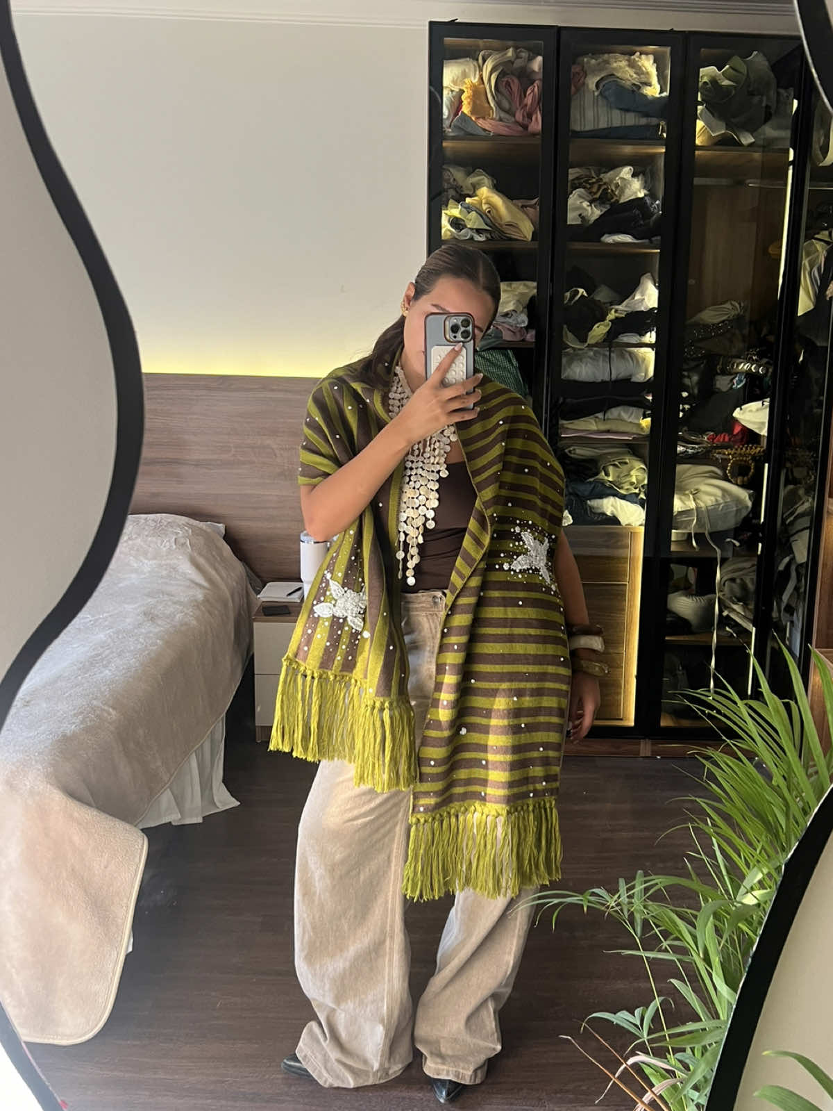 Lately I’ve noticed a lot of people buying way more products than they actually need.Over consumption has become so normal that some people own hundreds of concealers or multiples of the same product for no real reason.Instead, try to buy only what you truly use and love. November is the best month to restock because of all the Black Friday sales, but even then, don’t buy more than necessary. If you already know a product you love will run out soon, grab it while it’s on sale but don’t open it until you finish the one you’re using now. Let’s be mindful and stop over consuming.