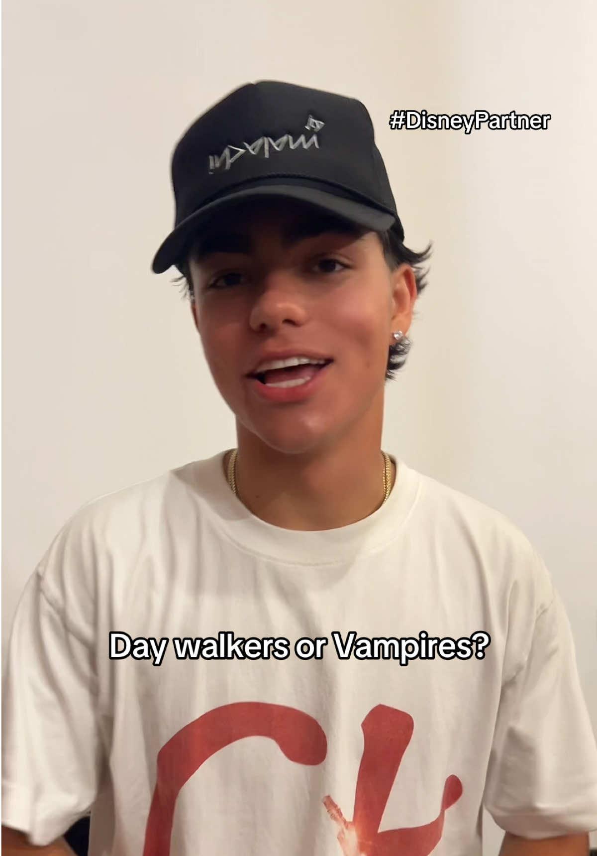 Watch the full Snow Angels music video now on DisneyMusicVevo YouTube!❄️ @disneyzombies @Malachi Barton @Freya Skye #DisneyZombies #DisneyPartner #SnowAngles #malachibarton #freyaskye 