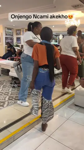 Angyazi into enje🥹🥹🥹I just loved how people put thought into their outfits😍😍The stove girl won my heart🤣❤️watch full video @Ncamisile Mwandla  #ncami #ncamimwandla #fy #fyppppppppppppppppppppppp #fyp 
