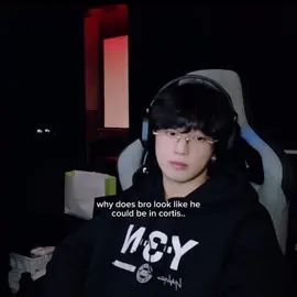 bro legit looks 20 #bts #bangtan #fyp #vhoseokjin 