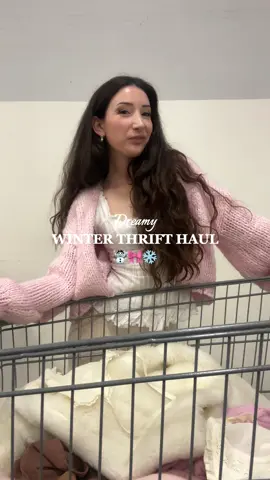 tapping into my slavic roots with this winter haul #thrifthaul #goodwillbins #winterstyle #pinterestaesthetic 