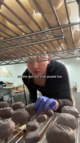 I honestly wasn’t sure if I should even post this. These are just my own thoughts and questions… and if I’m wrong, I’m truly so sorry😭💜 #smallbizowners #smallbizlove #handmadeskincare #naturalskincare #glassskin  