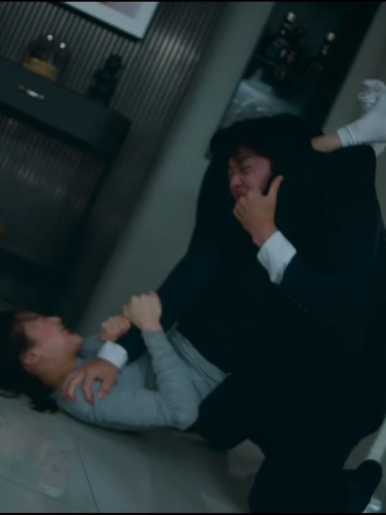 mas eu comemorei tanto nessa cena  #asyoustoodby #leeyoumi #jeonsonee #dorama #kdrama 