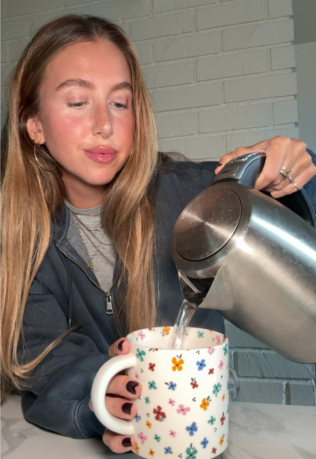 tastes exactly like swiss miss hot cocoa but has 13g of protein & no added sugar 🫰#fyp #hotcocoa 