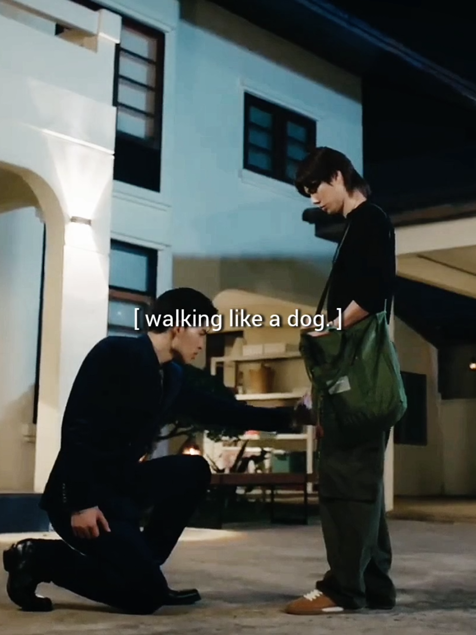 yeah peach, you know how to control him.  @ppnaravit  @phuwintang  #meandtheeseries #pondphuwin #pondnaravit #phuwintang #meandtheeseriesep1 