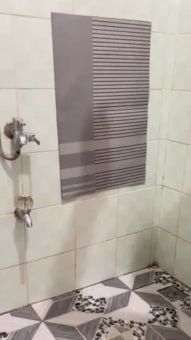 Dumidikit sa pader mi! Madali matuyo at madali rin linisin! #antislip #bathmat #minimaliststyle #superabsorbent 