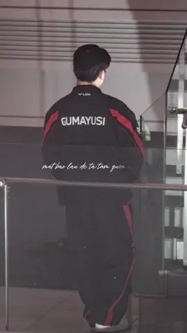 Gậu Bự của tui🐻 Mình luôn tôn trọng quyết định của cậu. Chỉ cần cậu hạnh phúc là được😊 Mình tin rằng dù ở đâu thì Gumayusi vẫn luôn là “ AD số 1” , luôn là 1 đứa bé kiên cường.  Gumayusi Fighting ✨ #gumayusi #t1gumayusi #leeminhyung #hjfgk 