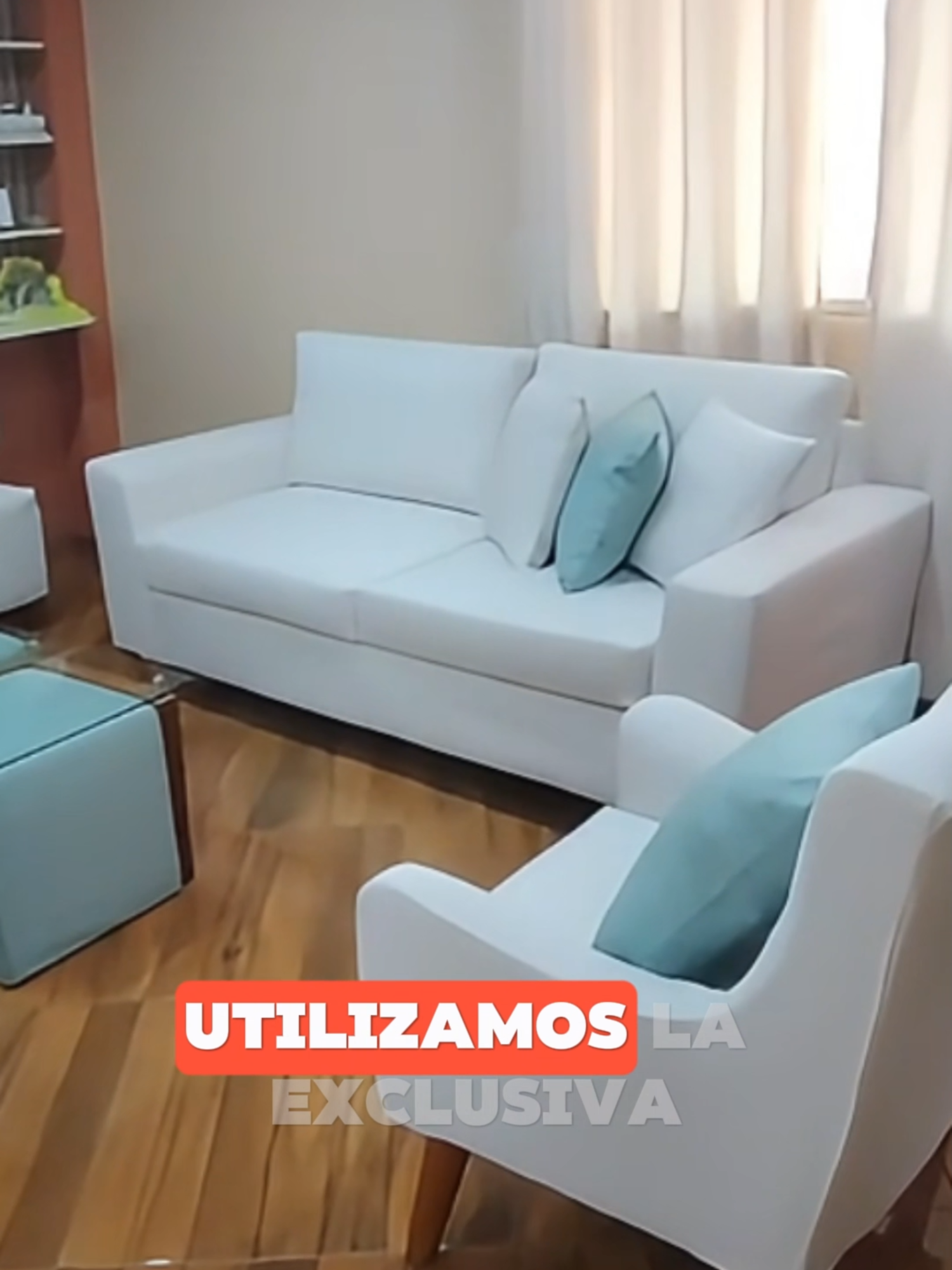 ✨🛋️ ¡IMPACTANTE ANTES Y DESPUÉS! 😮➡️🤩 Dale una segunda vida a tu sala con el toque mágico de YAQAR DECORA. Renovamos tus muebles con nuestra técnica exclusiva de SEMI-TAPIZADO para un acabado perfecto, moderno y duradero. ¡Simplemente espectacular! 💯🔥 📲 Contáctanos y solicita tu cotización hoy: Teléfono/WhatsApp: +51 988 605 561 📞 📍 Visítanos en Lima: Dirección: Tantamayo MZ B L1, Asociación Los Alcanfores – San Martín de Porres 🇵🇪 #SemiTapizado #Viral #ParaTi #DecoracionDeInteriores #YAQARDECORA
