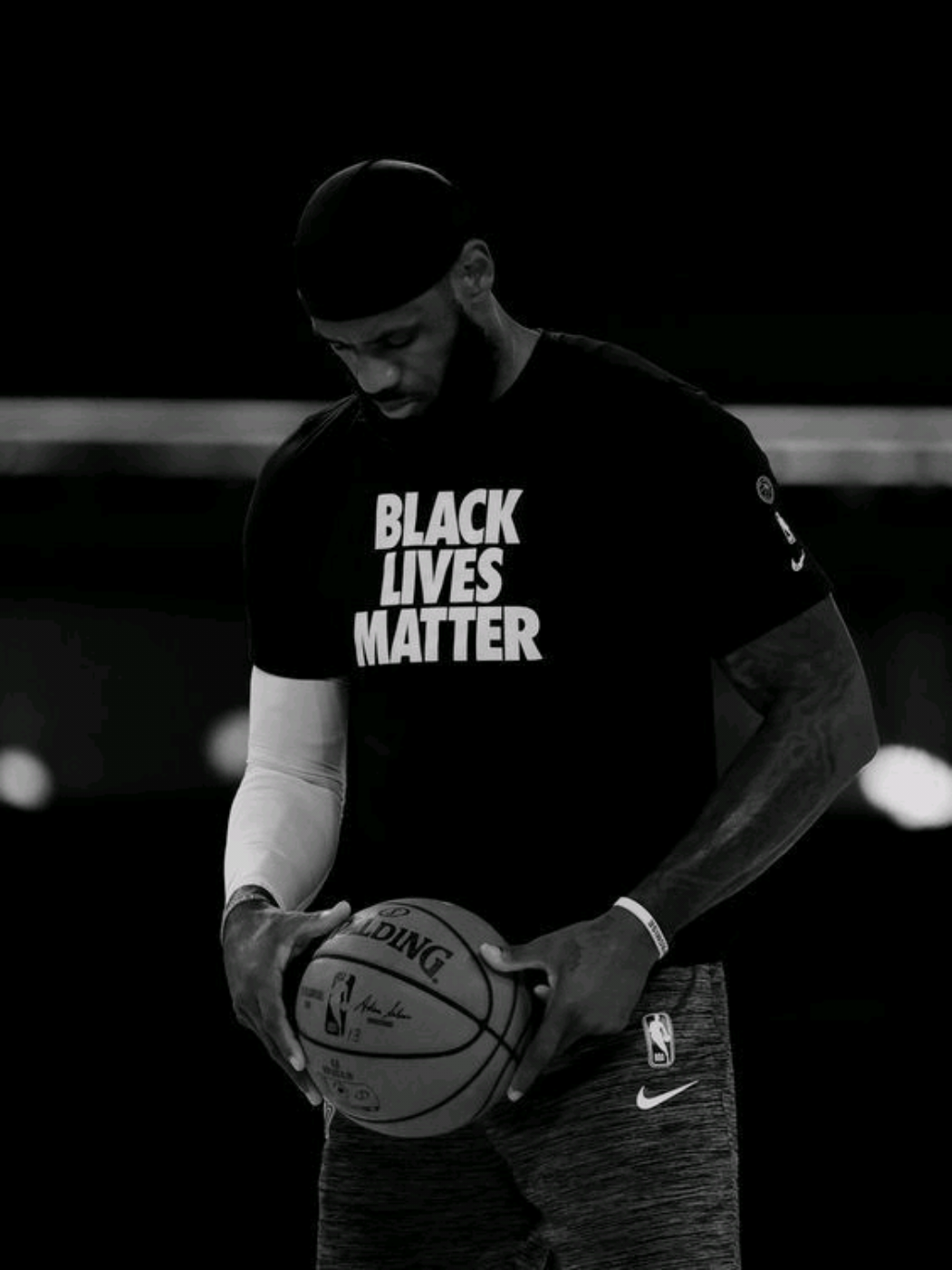 completamente sozinho  #lebronjames #basquete  #fouryoupage #fyp  #edit 