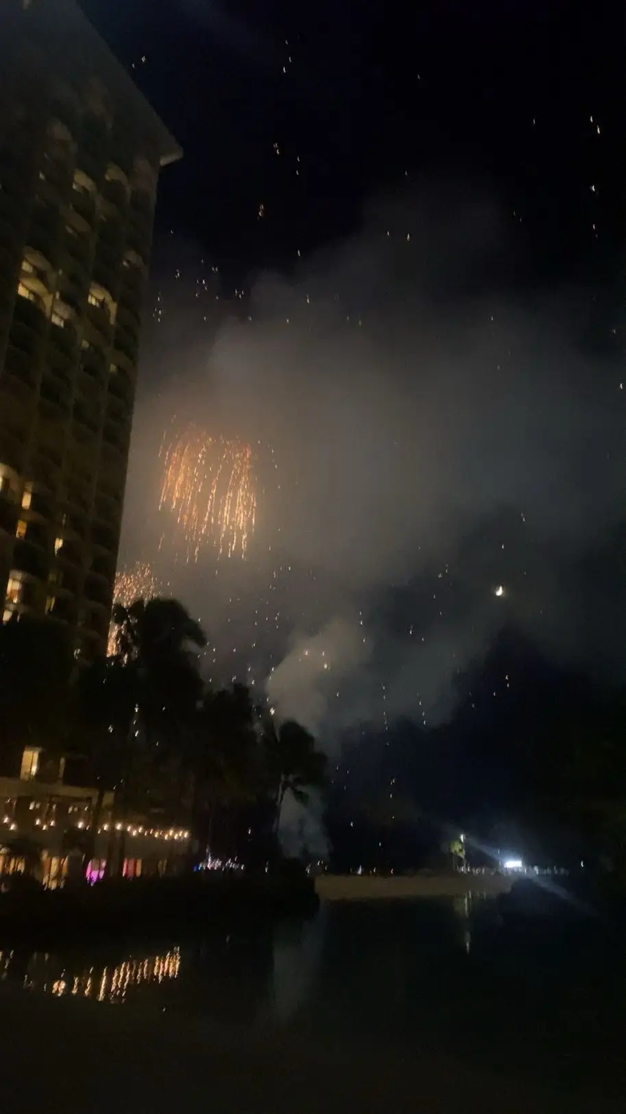 #fypシ #18 #fake #hawaii #donttakethisdown 