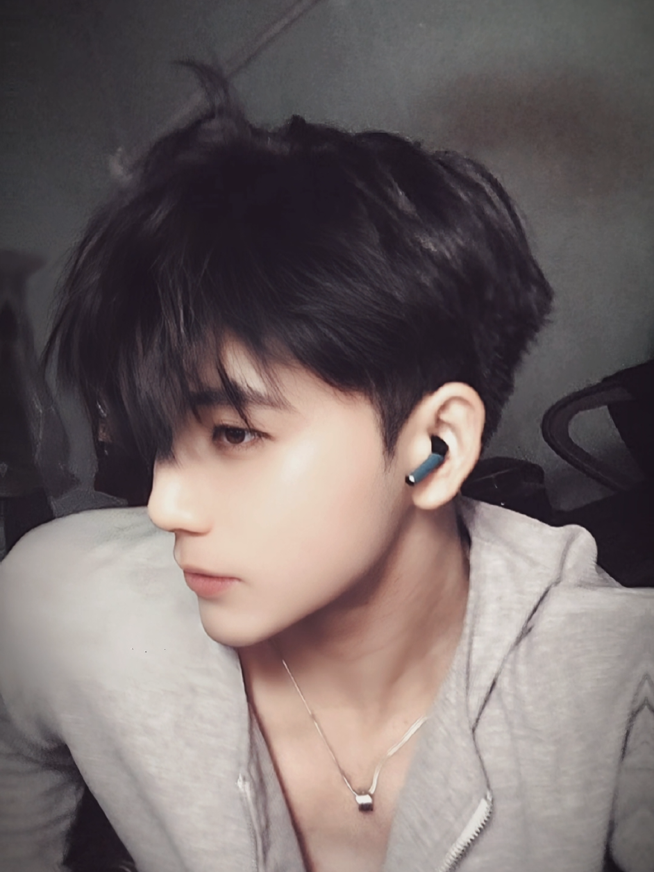 cục dàng em gọi anh là gì???#CapCut #viral #fyp #tiktok #foryou 