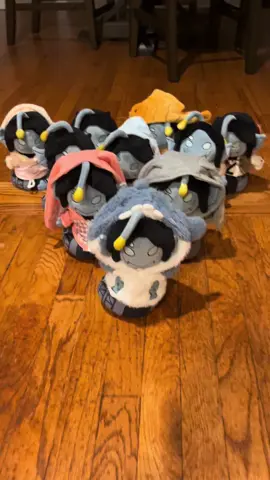 chat do i go for a strike #sebastiansolace #robloxpressure #pressureroblox 