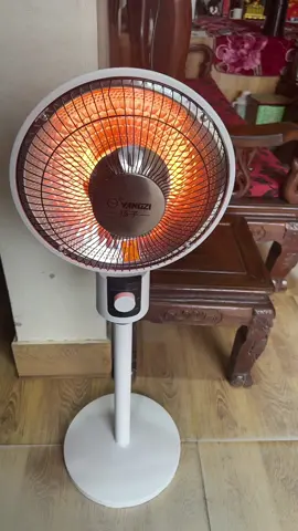 Quạt Sưởi Điện Gia Đình 2 Mức Nhiệt Điều Chỉnh Dễ Dàng Ấm Tức Thì Không Gây Khô Da#lênxuhướng #xuonghuongtiktok #thinhhanhtiktok #giadungtienich #hot 