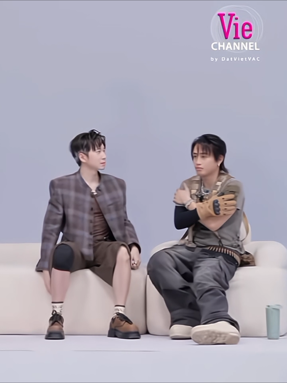 út khờ chịu đựng:))  #karik #bigdaddy #hustlangrobber #anhtraisayhi2025 #xh 