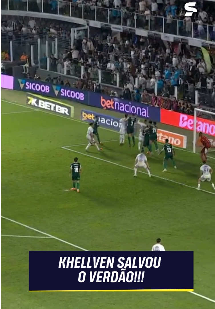 KHELLVEN SALVOU PALMEIRAS! 😱🟢⚪ Neymar bateu escanteio na primeira trave, Zé Rafael cabeceou com muito perigo, e Khellven salvou em cima da linha. A melhor chance do primeiro tempo! *Contém legenda automática #BrasileiraoNoSportv #Santos #Palmeiras #Neymar #FutebolBrasileiro