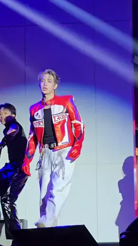 OMG Super cool!🤭@แม็กกี้ อันเดอร์สกอ อาร์พี #maxky_rp #แม็กกี้อันเดอร์สกออาร์พี #maxkybas #maxkybas1stfm #foryoupage❤️❤️ 