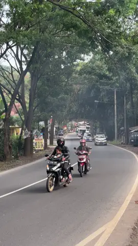 wah anjay 🤙🏻🤙🏻#fyp #busmania #mas_hasan21 #tobrut #fyppppppppppppppppppppppp @official_bestie no comment @SAHABAT_BESTIE_NO.COMMNET @SEKAR-STYLE.08 